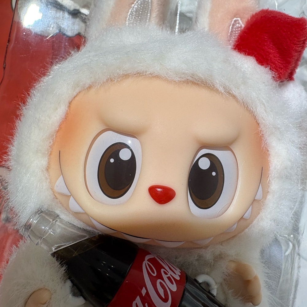 Authentic Labubu Coca-Cola - Picture 6 of 16